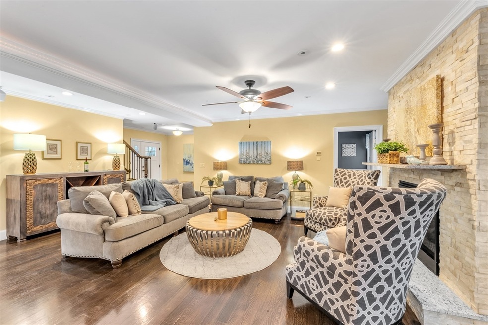 16 Whitford St unit 2, Boston, MA 02131 - photo 1