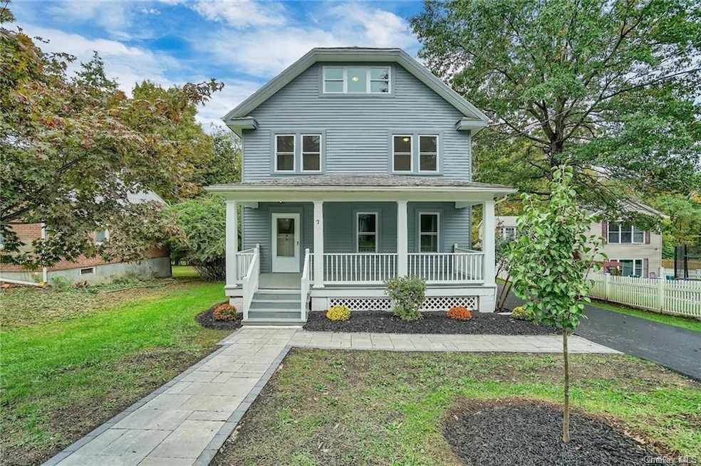 7 Lark St, Washingtonville, NY 10992 - photo 1