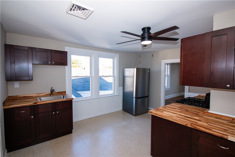 For Rent $1,750/month