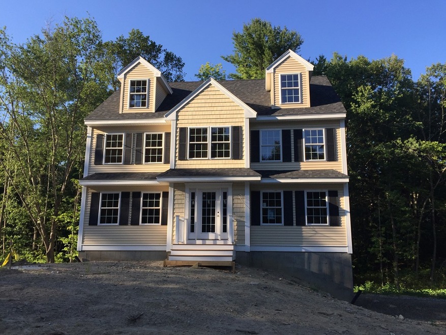 325 Liberty St, Haverhill, MA 01832 - photo 1