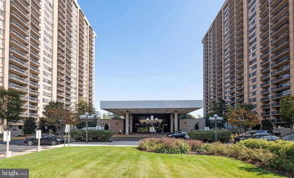 Skyline Plaza unit 1102N, Baileys Crossroads, VA 22041 - photo 1