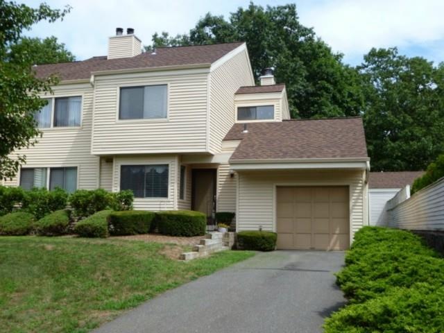 39 Natureview Trail, Bethel, CT 06801 - photo 1
