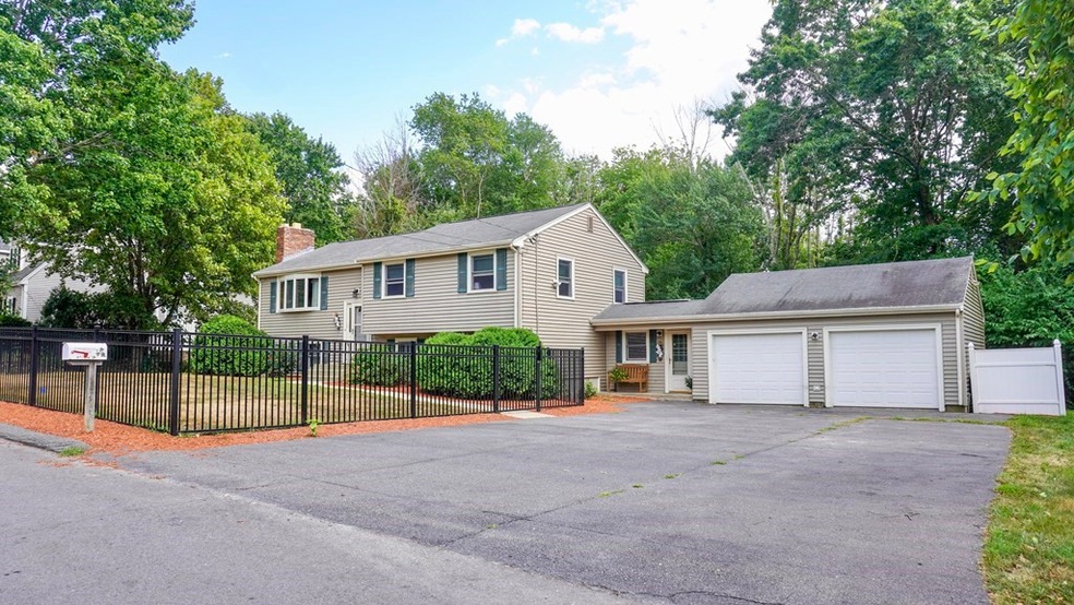 3 Meadowview Rd, Foxboro, MA 02035 - photo 1