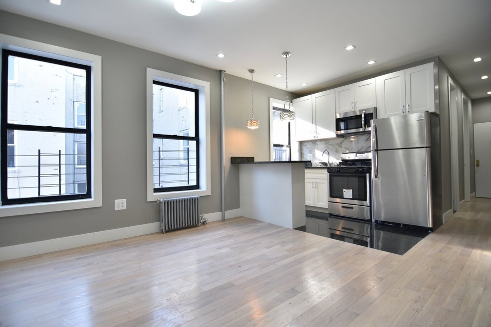 4308 Broadway unit 4, New York, NY 10033 - photo 1