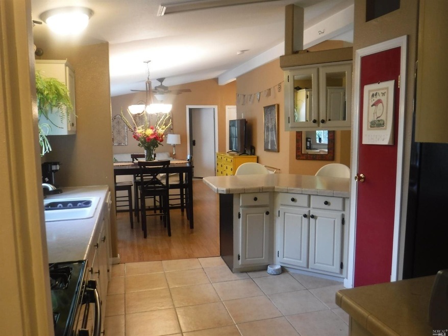 25 Rancho Verde Cir unit 25, Rohnert Park, CA 94928 - photo 1