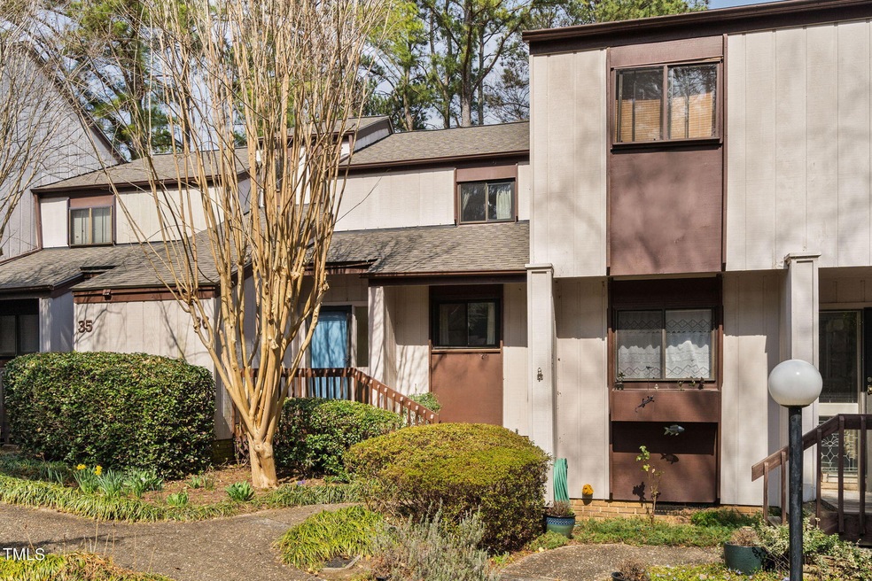 4-web-or-mls-3775-guess-rd-36