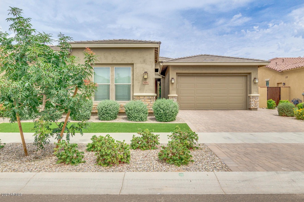 Easy Care Front Landscaping