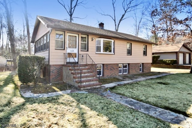 6 Sioux Trail, Oak Ridge, NJ 07438 - photo 1