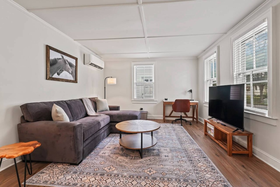 For Rent $1,895/month