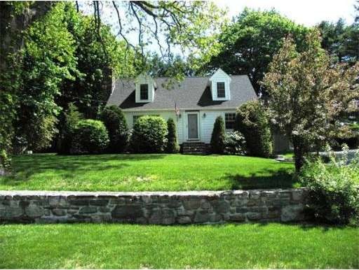 98 Holden St, Holden, MA 01520 - photo 1