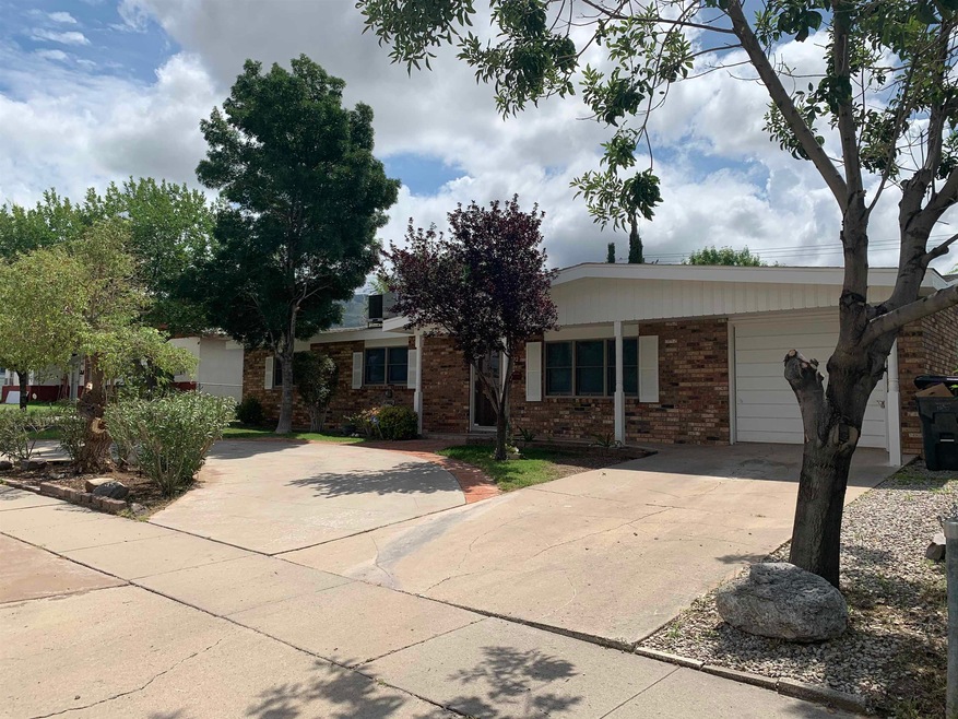 1802 Mountain View Ave unit 1, Alamogordo, NM 88310 - photo 1