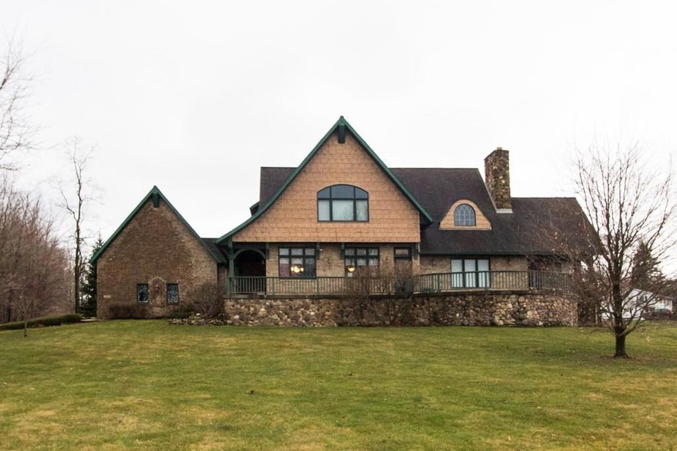 2490 Moffett Rd, Lucas, OH 44843 - photo 1