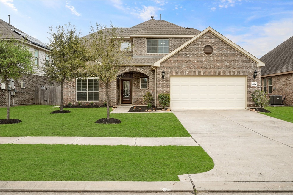 2214 Leonetti Ln, Rosenberg, TX 77471 - photo 1