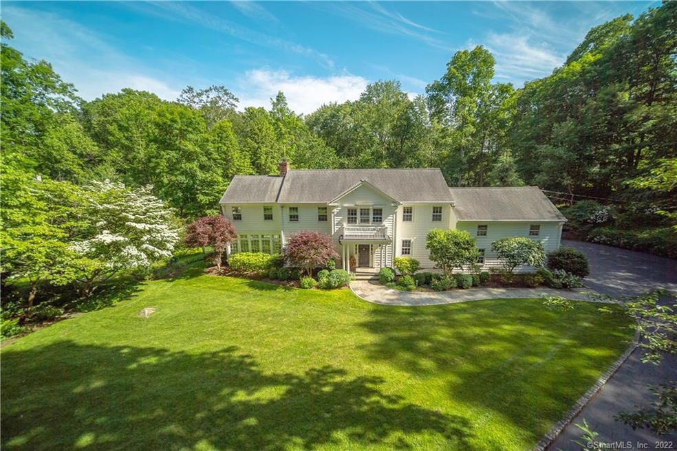 84 Stonehenge Dr, New Canaan, CT 06840 - photo 1