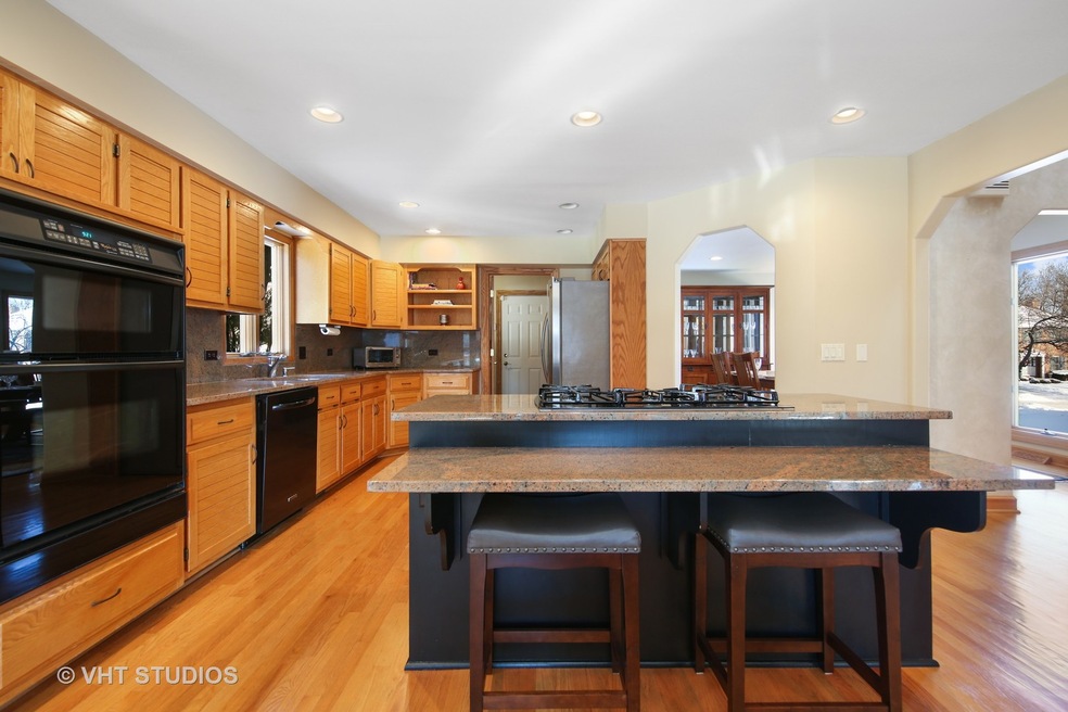 440 Flock Ave, Naperville, IL 60565 - photo 1