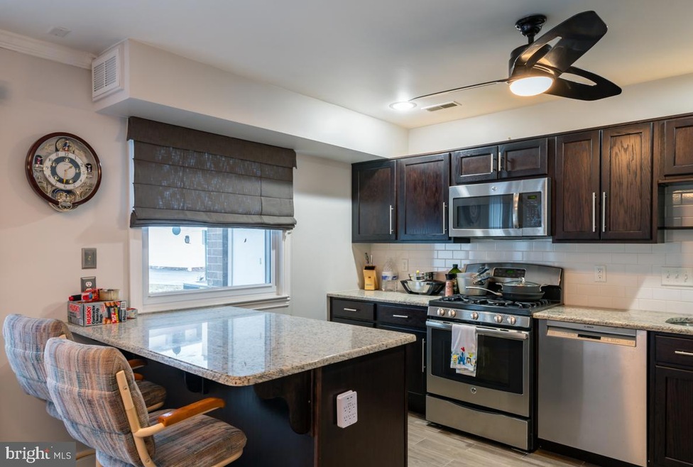 2916 State Hill Rd unit C1, Wyomissing, PA 19610 - photo 1