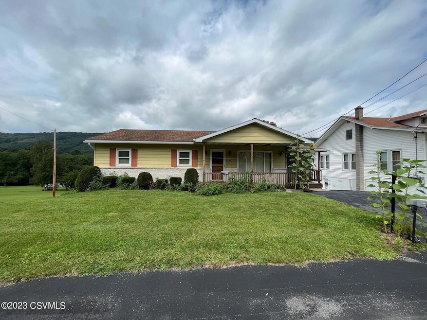 783 Trevorton Rd, Shamokin, PA 17872 - photo 1