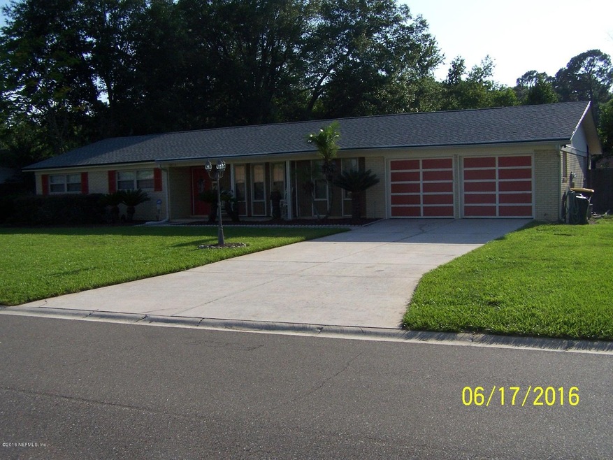5616 Fort Sumter Rd, Jacksonville, FL 32210 - photo 1
