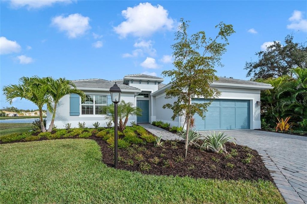 8001 Clearwater Ct, Sarasota, FL 34241 - photo 1