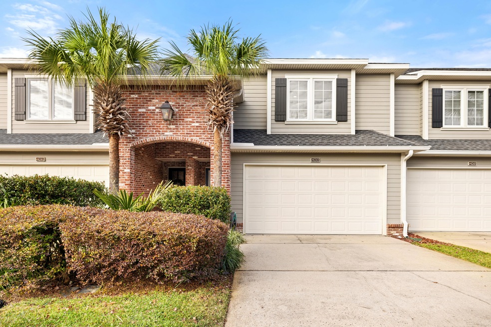 Sold $415,000