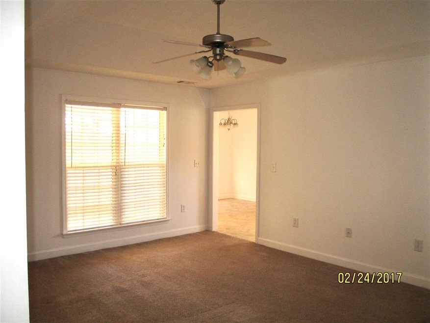 108 Candy Ln, Warner Robins, GA 31088 - photo 1