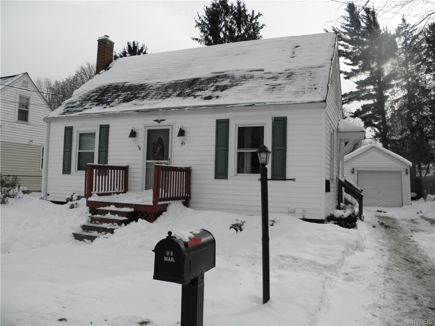 EXTERIOR FRONT