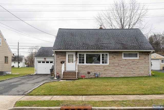 48 Doherty Dr, Clifton, NJ 07013 - photo 1