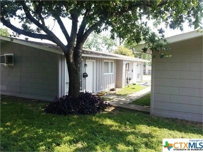 1241 N Lbj Dr unit B, San Marcos, TX 78666 - photo 1