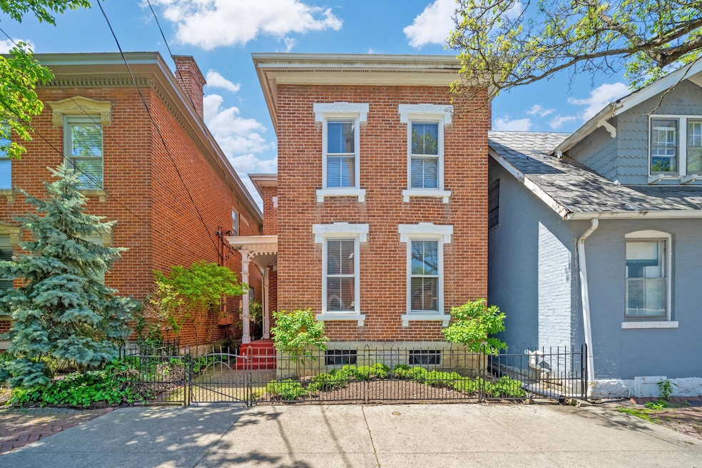 677 S 3rd St, Columbus, OH 43206 - photo 1