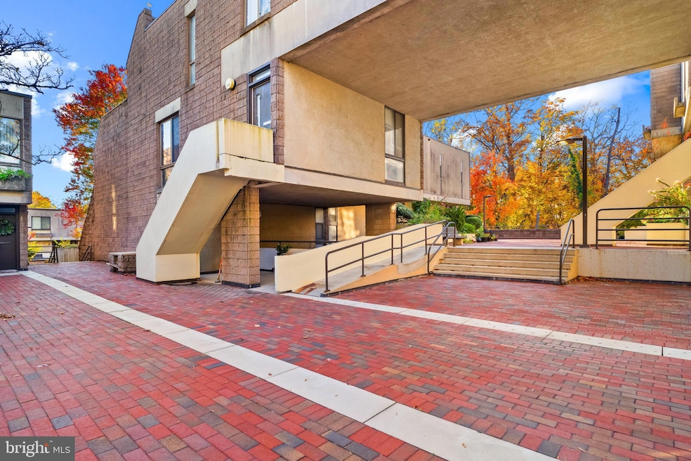 Under Contract $199,900