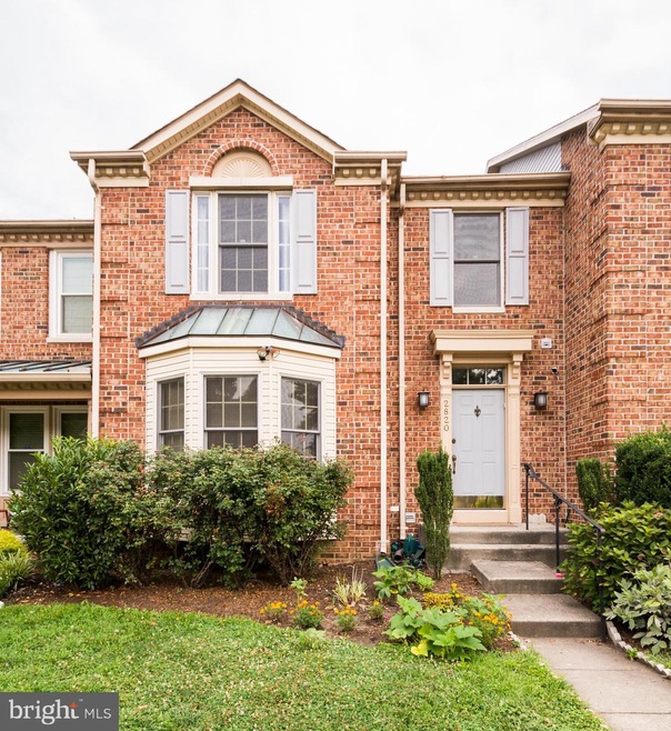 2820 Quarry Heights Way, Baltimore, MD 21209 - photo 1