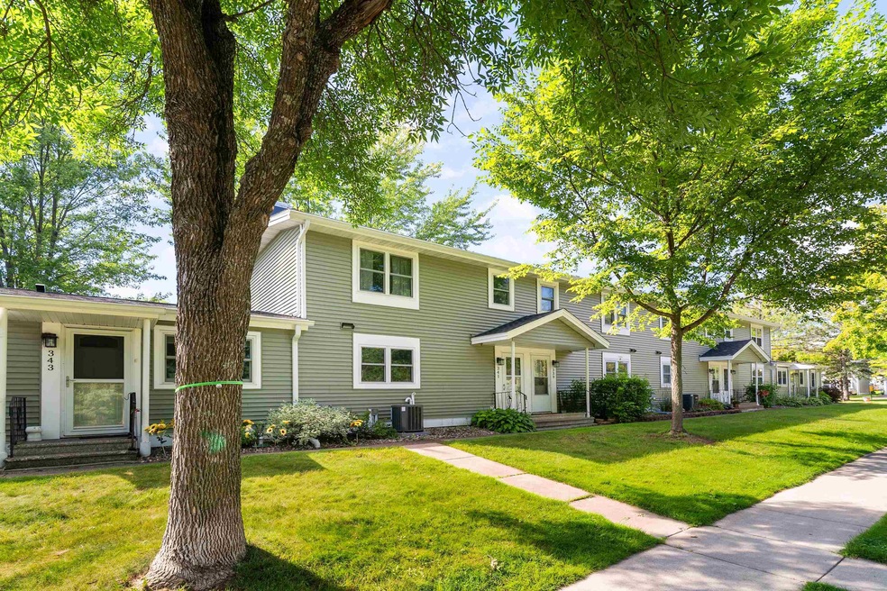 341 Madison Ave unit 12B, Duluth, MN 55811 - photo 1