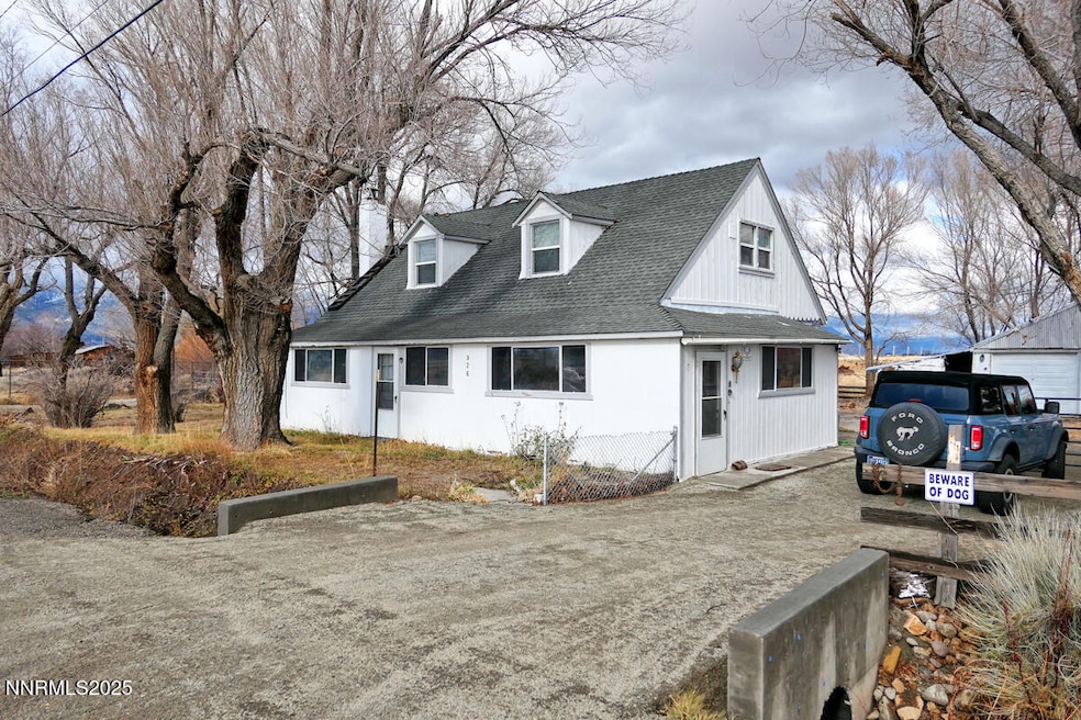 926 Centerville Ln, Gardnerville, NV 89460 - photo 1