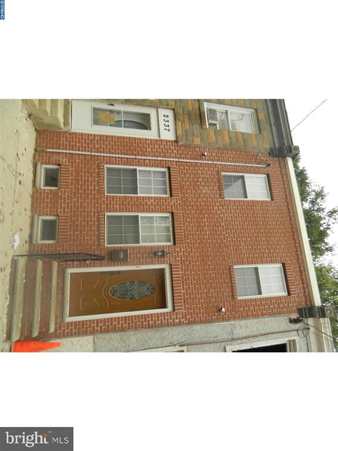 2335 Gerritt St, Philadelphia, PA 19146 - photo 1