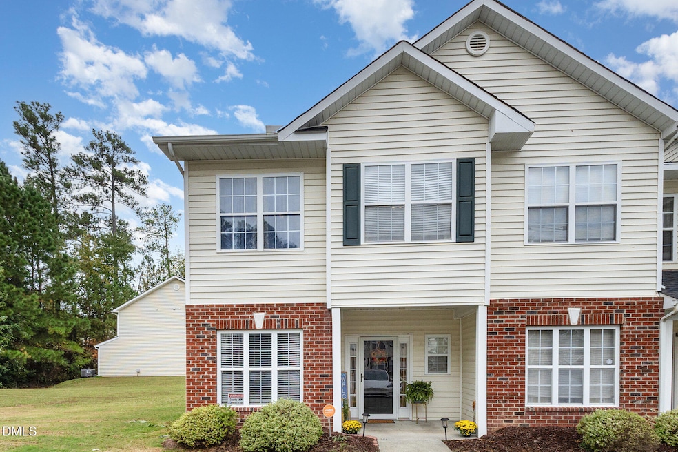 1810 Eagle Beach Ct, Raleigh, NC 27610 - photo 1