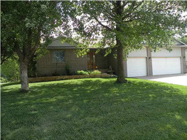 Full brick home, 3 car