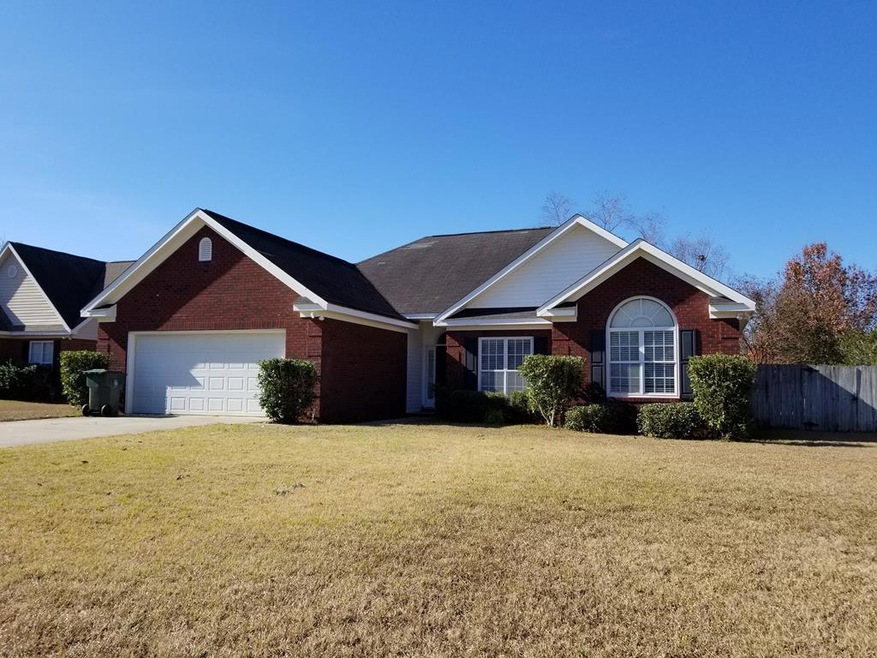 106 Arcadia Dr, Dothan, AL 36305 - photo 1