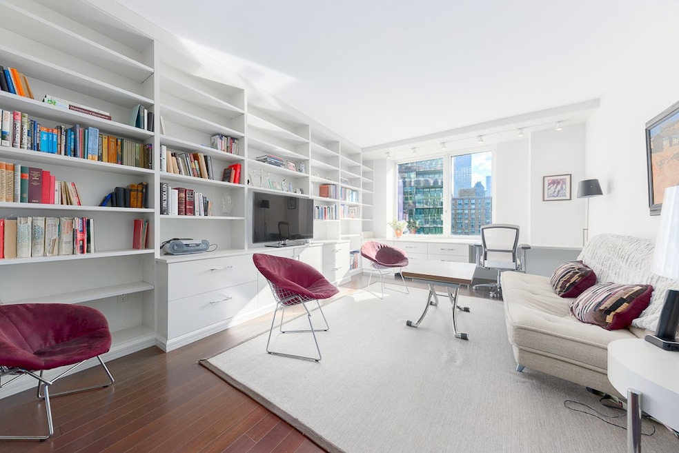 60 Riverside Blvd unit 1906, New York, NY 10069 - photo 1