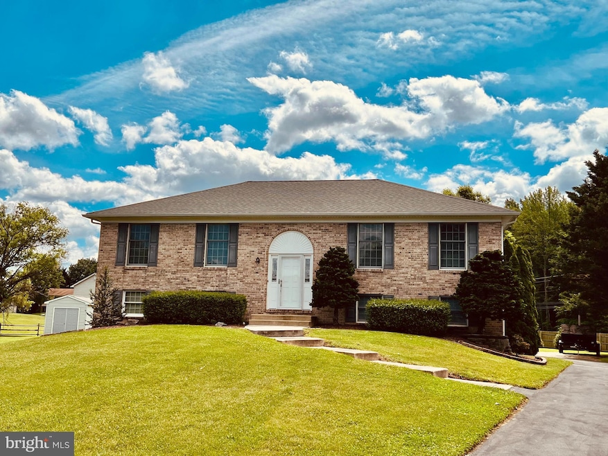 133 Wortham Ln, Bear, DE 19701 - photo 1