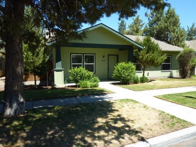 20632 Honeysuckle Ln, Bend, OR 97702 - photo 1