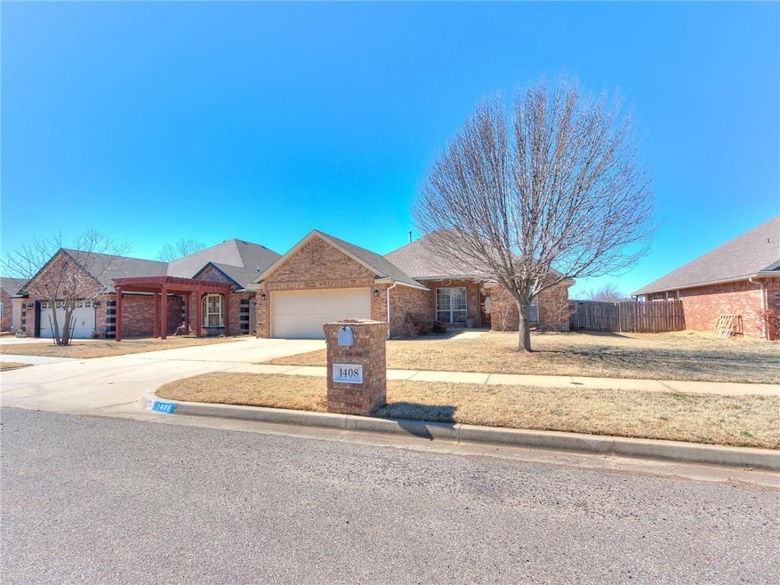 1408 Lexi Ln, Noble, OK 73068 - photo 1