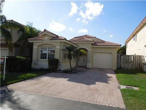 5124 NW 112th Ct, Doral, FL 33178 - photo 1