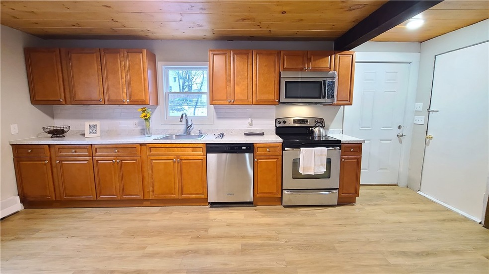 320 Mason St, Woonsocket, RI 02895 - photo 1