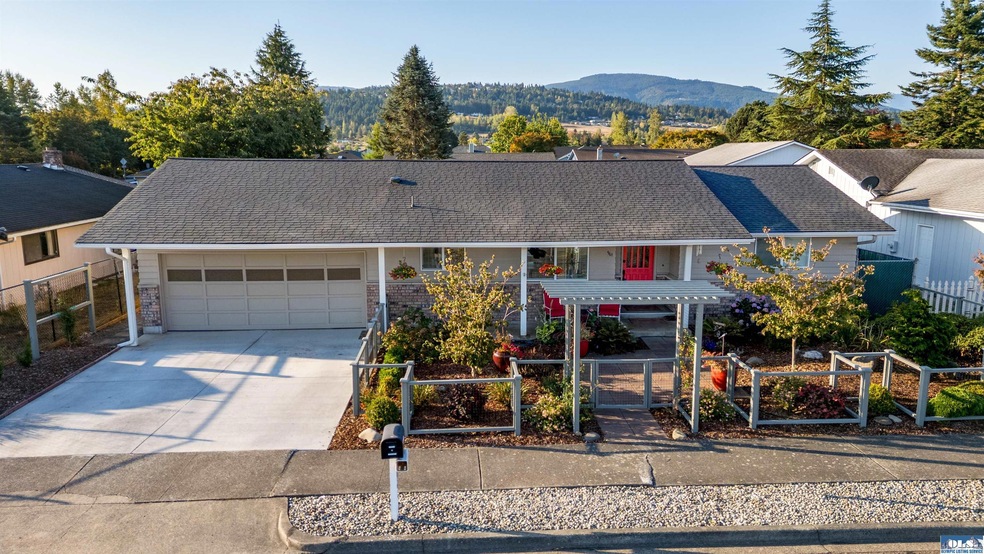 961 E Fir St, Sequim, WA 98382 - photo 1