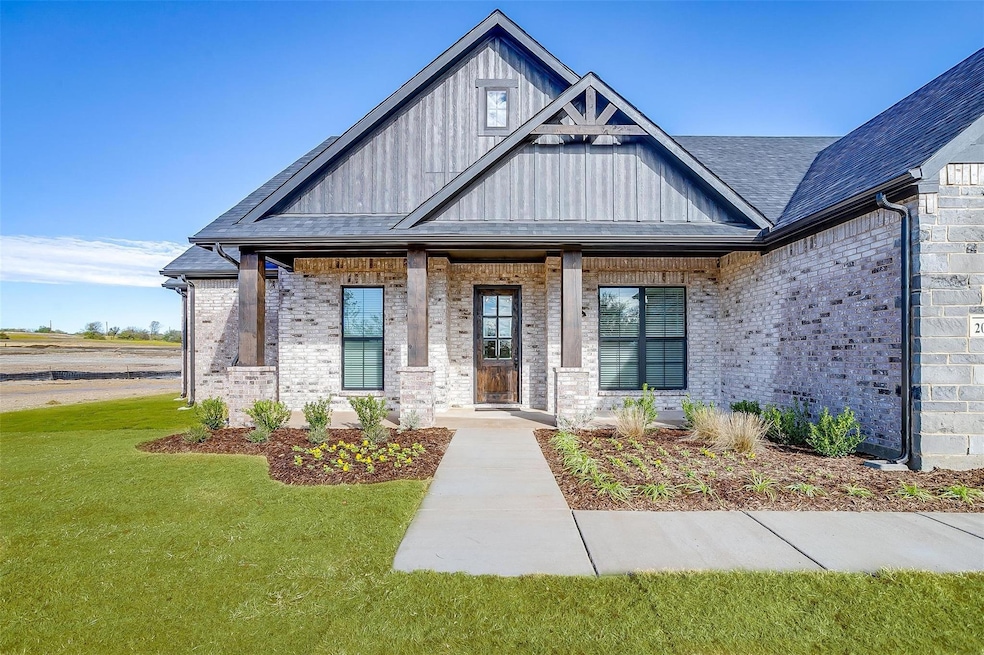 2009 Wily Dilly Rd, Springtown, TX 76082 - photo 1