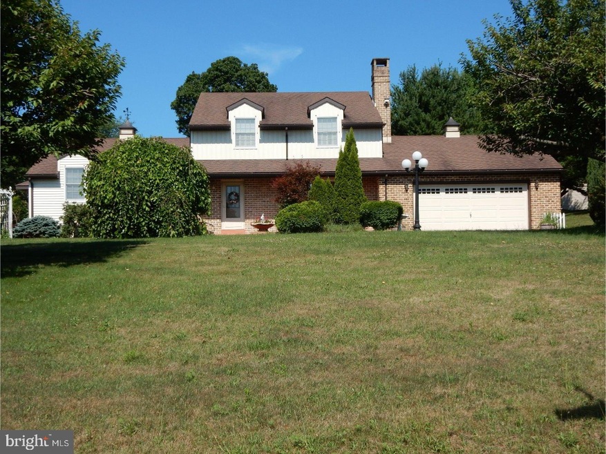 2003 Valley Rd, Tamaqua, PA 18252 - photo 1