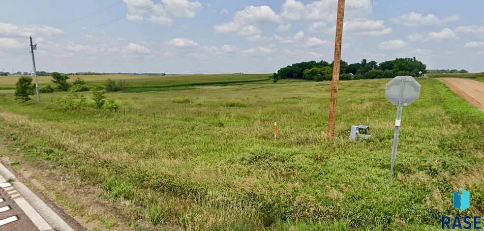 0 Tbd Hartford Sd N A unit 22506273, Hartford, SD 57033 - photo 1