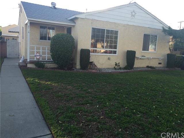 FRONT OF THE HOUSE