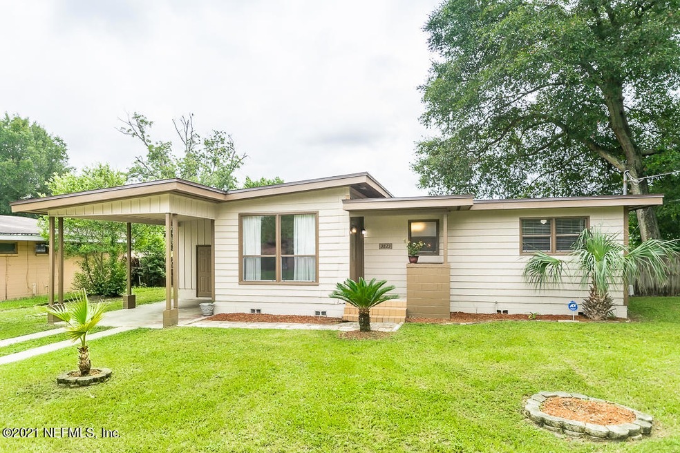 3823 Rendale Dr N, Jacksonville, FL 32210 - photo 1