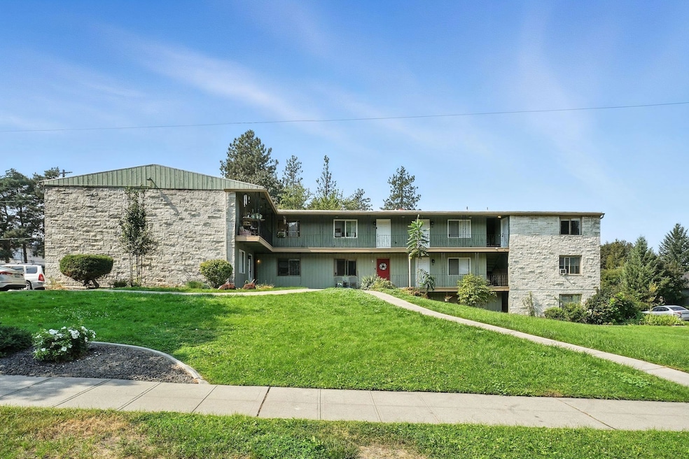 1405 W 8th Ave, Spokane, WA 99204 - photo 1